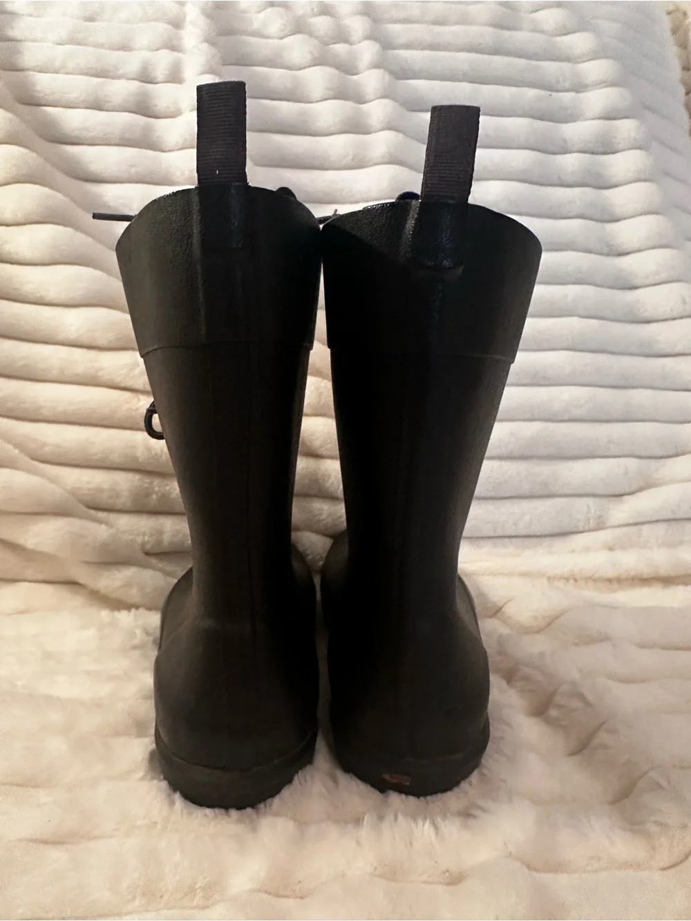 NWOT Bogs Black Lace-Up Women's Rain Boots